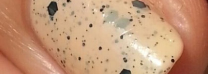 Нюд с изюминкой: El corazon - Active Bio-gel #423/92 eggs of wild birds