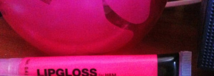 Sweet Pink. Мои ежедневные помощники в макияже губ. LipGloss by H&m, Bikini Jumbo gloss by Летуаль (203 corallplage)