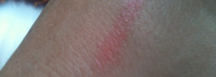 Sweet Pink. Мои ежедневные помощники в макияже губ. LipGloss by H&m, Bikini Jumbo gloss by Летуаль (203 corallplage)