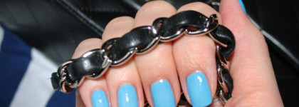 Вариации на морскую тему с Chanel Le Vernis Coco Blue