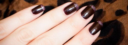 Маникюр в стиле Rouge Noire с лаком Chatte noire № 018