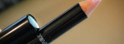 Сияющий контур для губ Givenchy lip liner waterproof № 11 Lip pink или аналог Guerlain Cupidon..?