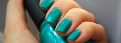 Обращение в бирюзу с Сhina glaze  Тurned up turquoise