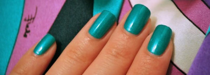 Обращение в бирюзу с Сhina glaze  Тurned up turquoise