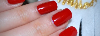 Красный прекрасный Orly Haute Red