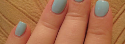 Голубая мечта с лаком Alessandro Nail Polish Nagellack #956 Pale Blue Lagoon
