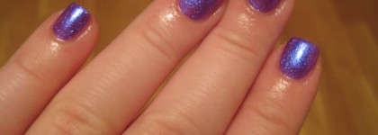 Новогодние игрушки на ноготках с лаком Golden Rose #307