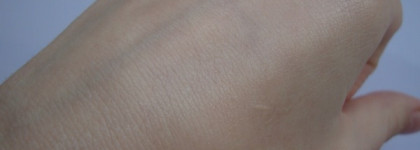 Planter’s Hyaluronic Acid Face and Neck Radiance Anti-Ageing Serum/Гиалуроновая осветляющая сыворотка