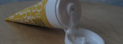 Крем для лица с фактором SPF 50, защищающий кожу в течение восьми часов от Элизабет Арден -   Elizabeth Arden Eight Hour Cream Sun Defense for Face SPF 50 Sunscreen PA+++