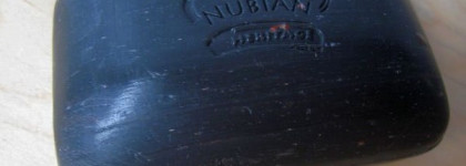 Черное мыло Nubian Heritage African Black Soap