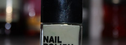 Истинный хаки - Nail Polish by H&M "Hunt Me Down"