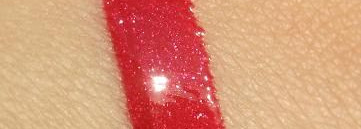 Праздник к нам приходит! С блеском Chanel Rouge Allure Extrait De Gloss №517 Triomphal