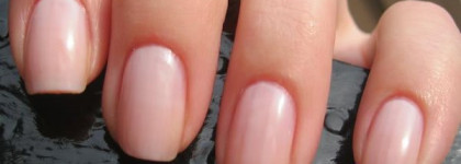 Ложка  дегтя - лак Estee Lauder Pure Color «Porcelain» (C2)