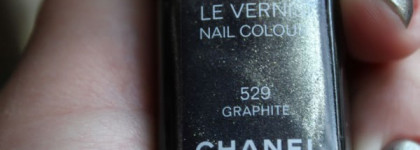 Chanel, Graphite