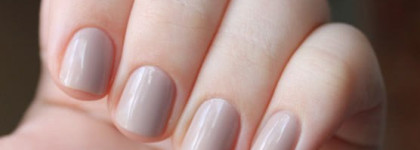 Воплощение Хичкока в лаке chanel frenzy