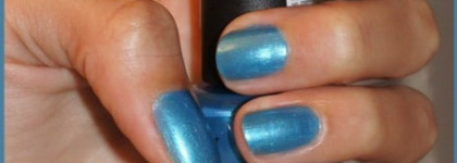 Захотелось в дождливую осень.. яркой дискотеки?! OPI NL B54 Teal the cows come home