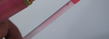 Блеск для губ Pure Color от Estee Lauder # 49 Frivolous Pink