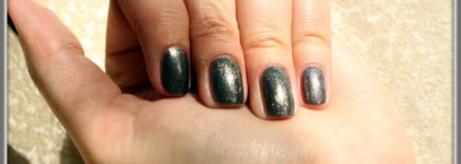 Как серебро превращается золото или Лак для ногтей Lumene  Natural Code Nail Styler 33 Trouble maker