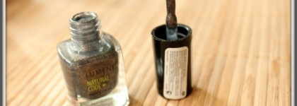 Как серебро превращается золото или Лак для ногтей Lumene  Natural Code Nail Styler 33 Trouble maker