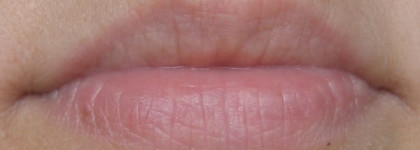 Фаворит этого лета - блеск Lumene Volume Lip Gloss обновлённой серии Wild Rose, оттенок 25