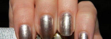 Лак для ногтей MAX Factor Make UP Glossfinity №055 Angel Nails / "Золотой песок"