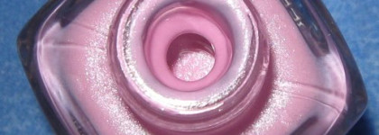 Le Vernis Nail Colour  210 Lilac Sky  от  Chanel