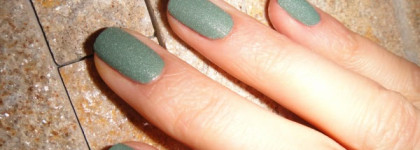 Зеленый песочек Naomi Nail Lacquer Sand Nails #612