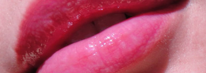 Голографический эффект? с Inglot AMC Lip gloss №544