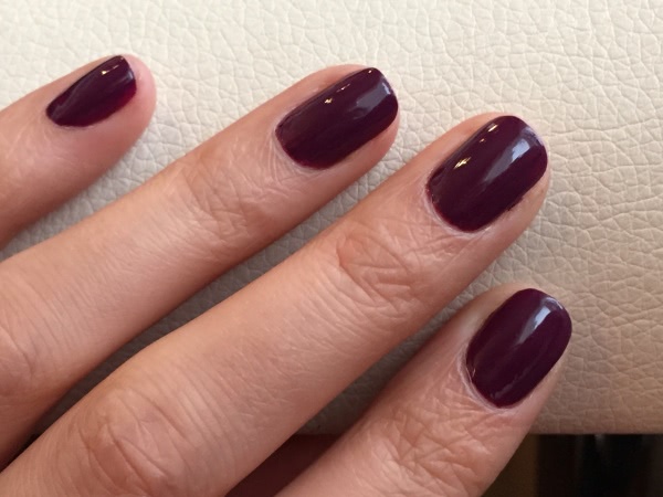 Collistar Gloss Nail Lacquer Gel Effect ,№ 561 Viola Misteriosa