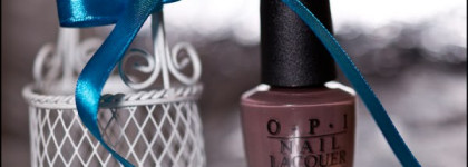 Немного ярких пятен вместе с OPI You Don't Know Jaсques