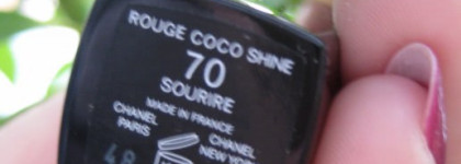 Любимая Chanel Rouge Coco Shine 70 Sourire