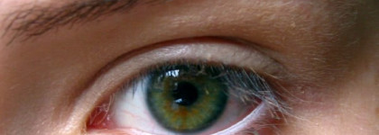 Немного туши