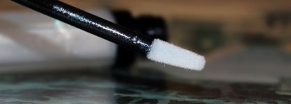 Частичка весенней коллекции - Guerlain Gloss d’Enfer Maxi Shine Intense Colour & Shine Bare Lip Sensation  - Star Dust (900) из коллекции Guerlain Meteorites Blossom Collection Spring 2014