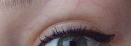 Фиолетовое настроение - Подводка Essence Gel Eyeliner 03 Berlin Rocks