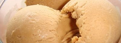 Для тех,кто любит сладости и фрукты. Или Sephora spray scented vanilla creme brulee и cranberry lychee