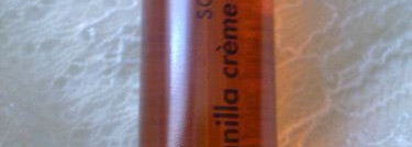 Для тех,кто любит сладости и фрукты. Или Sephora spray scented vanilla creme brulee и cranberry lychee