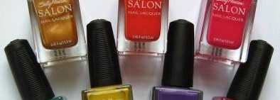 Осенний лак Sally Hansen Salon Nail Lacquer  360 Wine Not?