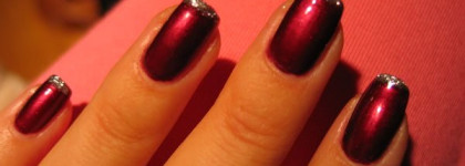 Осенний лак Sally Hansen Salon Nail Lacquer  360 Wine Not?