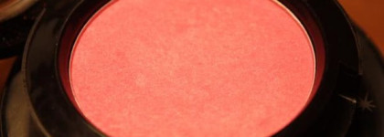 MAC  Beauty Powder Blush  #Tippy