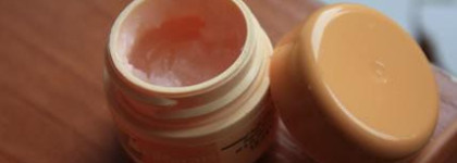 Обновки для губ - поухаживаем и накрасим