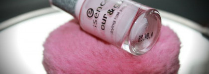 Розовый фарфор... Essence Color&go quick drying nail polish #05 Sweet as candy