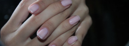 Розовый фарфор... Essence Color&go quick drying nail polish #05 Sweet as candy