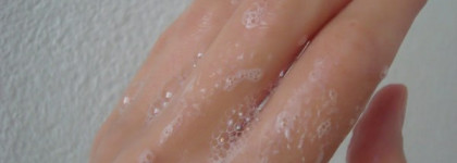 И это все о нем, или мой любимый гель для умывания от Darphin –  Darphin Purifying Foam Gel