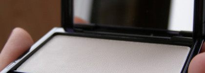 Фарфоровое личико,или снова он! Shiseido Luminizing Satin Face Color ( WT905 High Beam White)