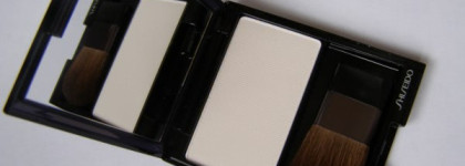 Фарфоровое личико,или снова он! Shiseido Luminizing Satin Face Color ( WT905 High Beam White)