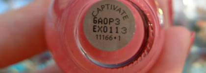 Встречаю осень вместе с Giordani Gold. Лак для ногтей с атласным блеском (тон Captivate/Коралловая роза) Oriflame