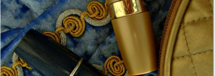 Золото на губах от Avon