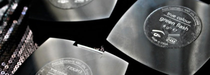 Тени для век Avon True colour eyeshadow quad 'Emerald Cut' (Изумрудные Грани)