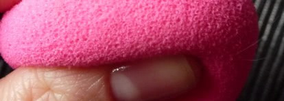 Beauty blender vs Cosmopolitan blend sponge