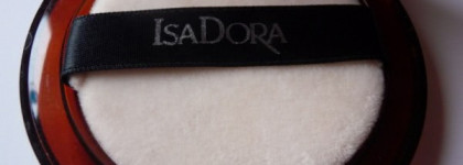 Сравним матовые бронзеры Benefit и Isa Dora